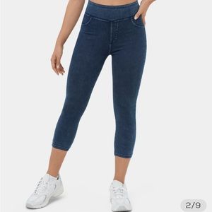 NWT Halara Magic Denim High Waisted Capri Jean Leggings